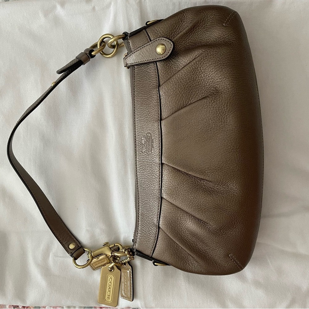 Used Vintage Coach Dark Brown Leather Shoulder Bag